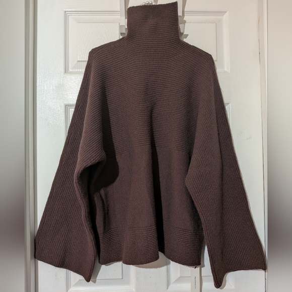 Commense Turtleneck Knit Top and Maxi Skirt Set - Picture 12 of 16